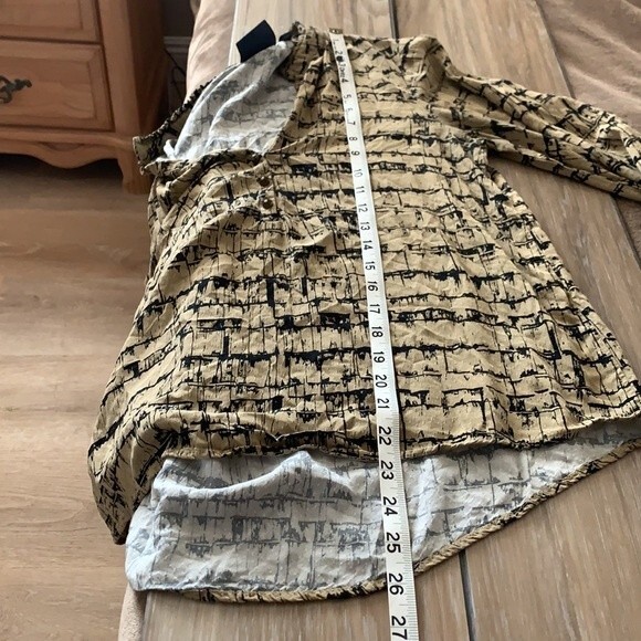 Maeve Anthropologie Striped Pattern Print Half Button Down Blouse Tan Black XS - Picture 12 of 12